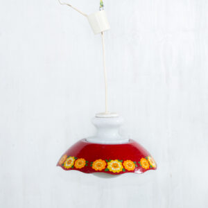 Vintažinė pakabinama raudona lempa