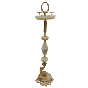 Onikso grindų peleninė