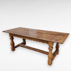 Prancūziškas ąžuolinis valgomojo stalas